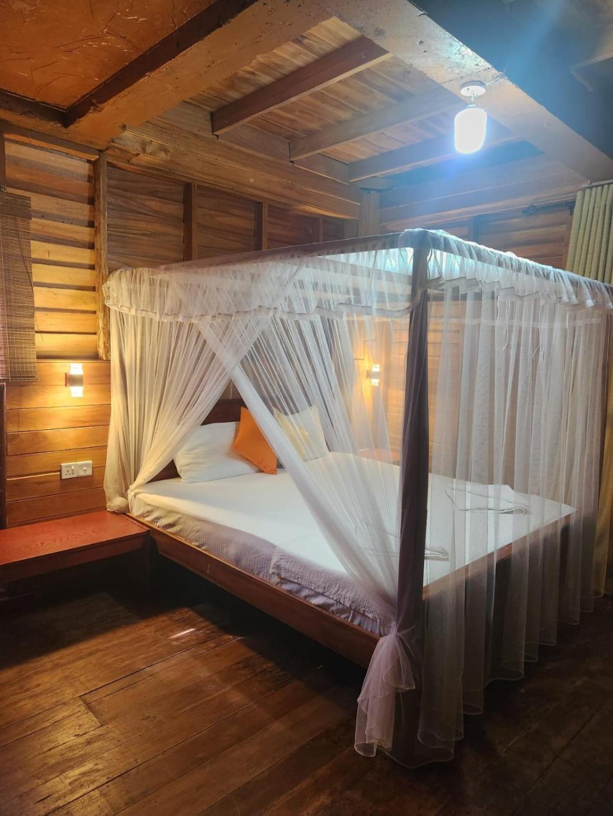 Wilpattu Tree House Bed & Breakfast Nochchiyagama Eksteriør bilde