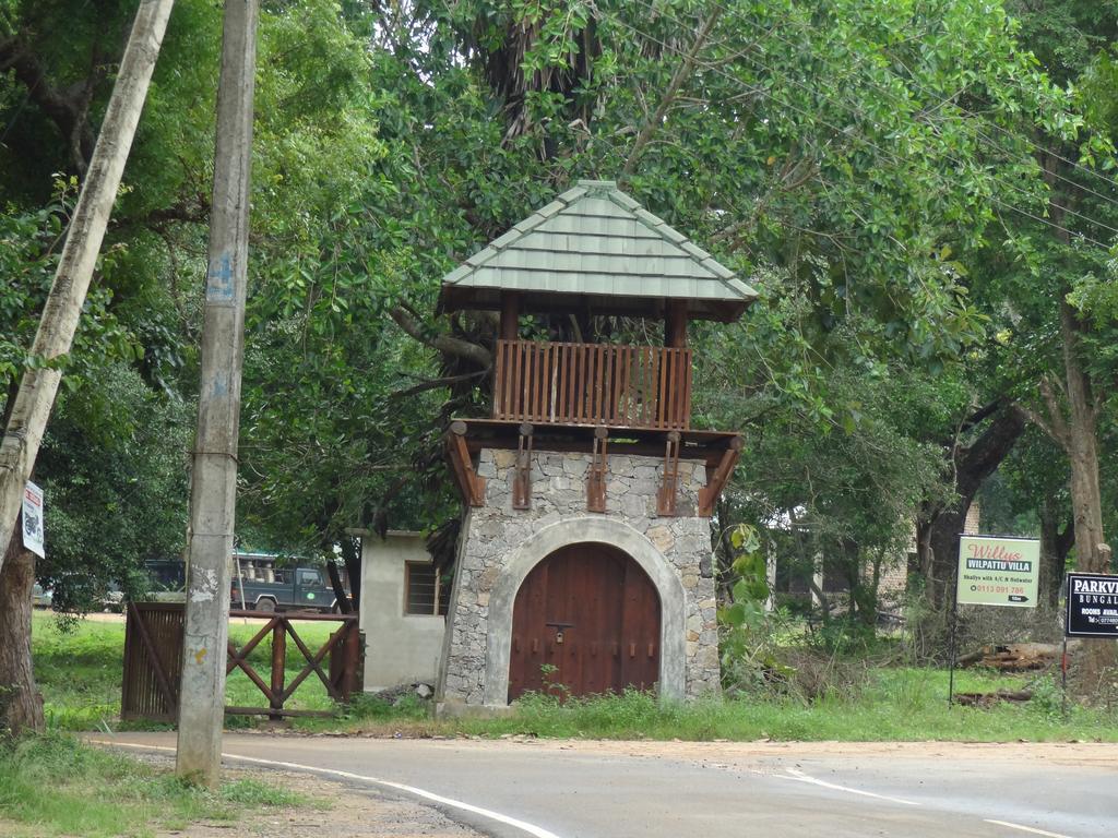 Wilpattu Tree House Bed & Breakfast Nochchiyagama Rom bilde