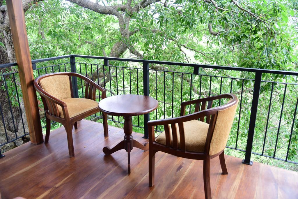 Wilpattu Tree House Bed & Breakfast Nochchiyagama Eksteriør bilde